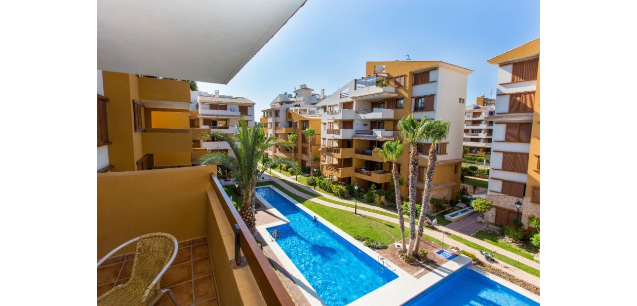 Alquiler a corto plazo - Apartamento / piso -
Punta Prima - La Recoleta