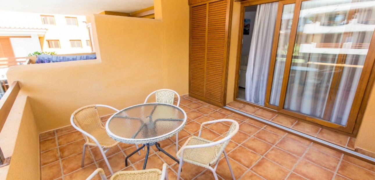 Alquiler a corto plazo - Apartamento / piso -
Punta Prima - La Recoleta