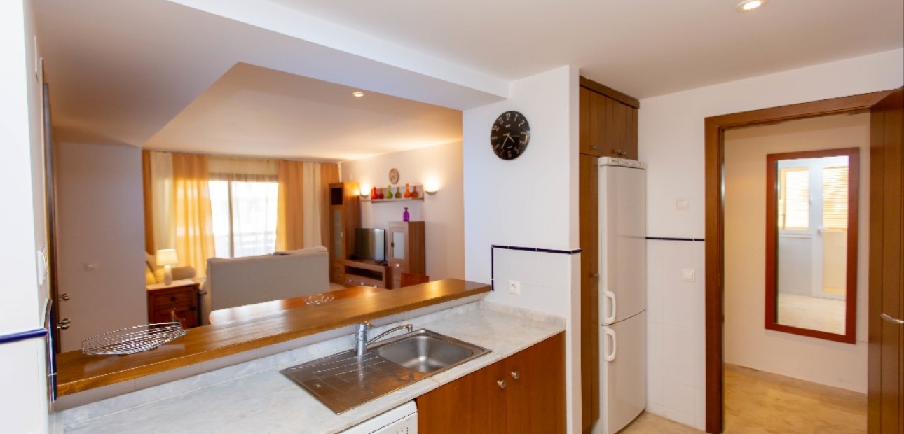 Alquiler a corto plazo - Apartamento / piso -
Punta Prima - La Recoleta