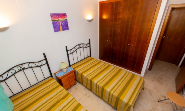 Alquiler a corto plazo - Apartamento / piso -
Punta Prima - La Recoleta