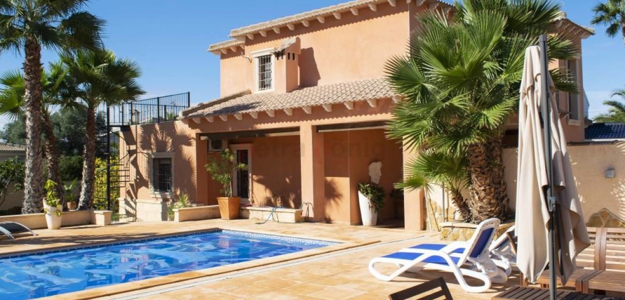 Herverkoop - Villa -
Ciudad Quesada