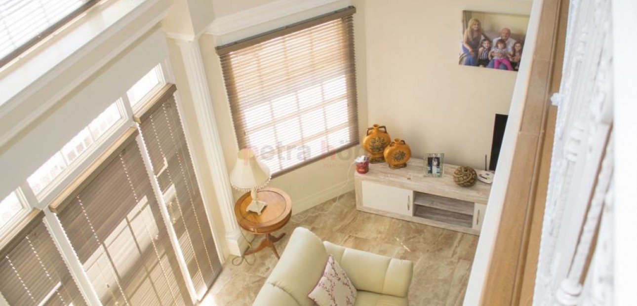 Herverkoop - Villa -
Ciudad Quesada