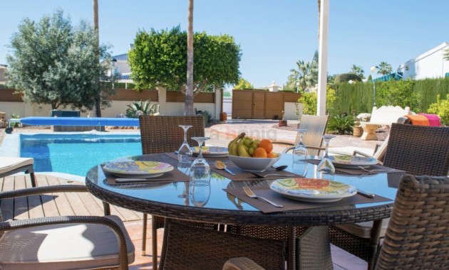 Herverkoop - Villa -
Ciudad Quesada