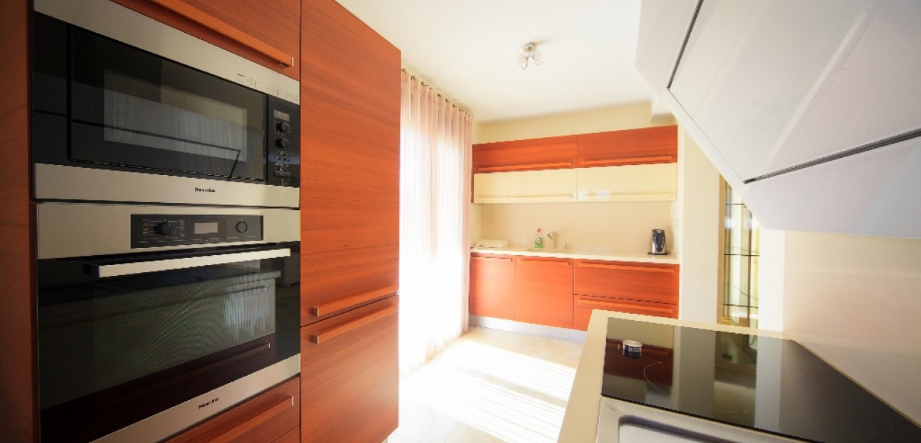 Herverkoop - Villa -
Cabo Roig