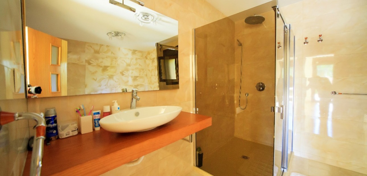 Herverkoop - Villa -
Cabo Roig