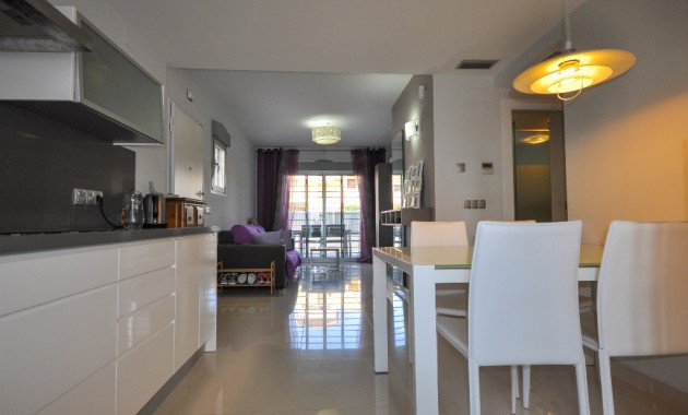 Herverkoop - Appartement / flat -
Punta Prima