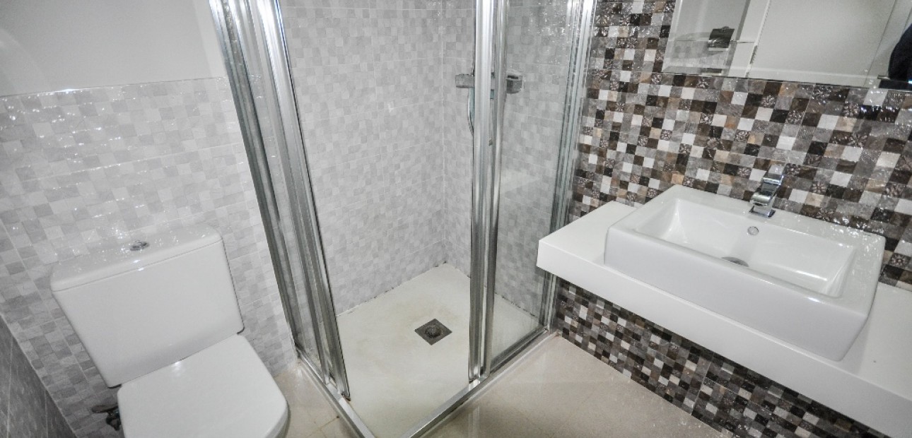 Herverkoop - Appartement / flat -
Punta Prima