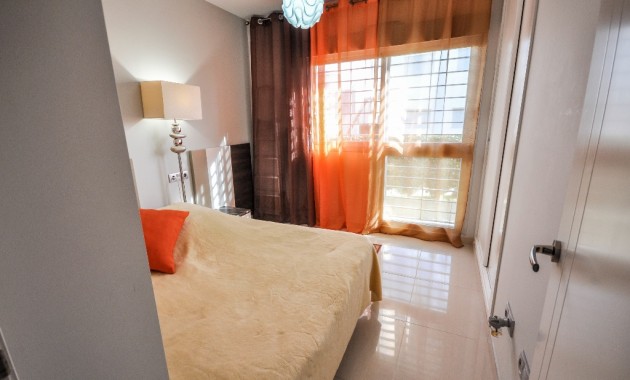 Herverkoop - Appartement / flat -
Punta Prima