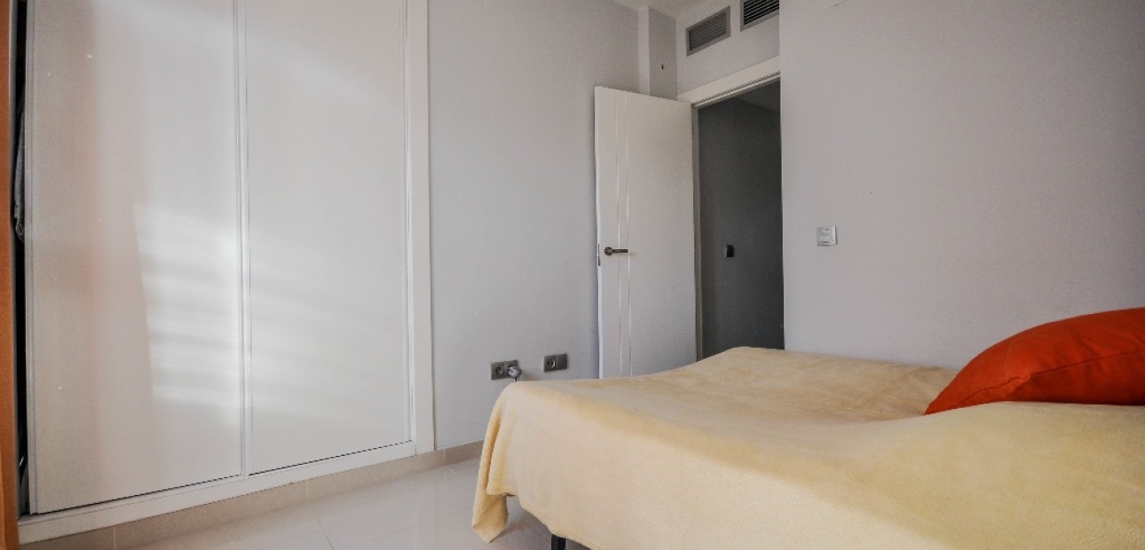 Herverkoop - Appartement / flat -
Punta Prima