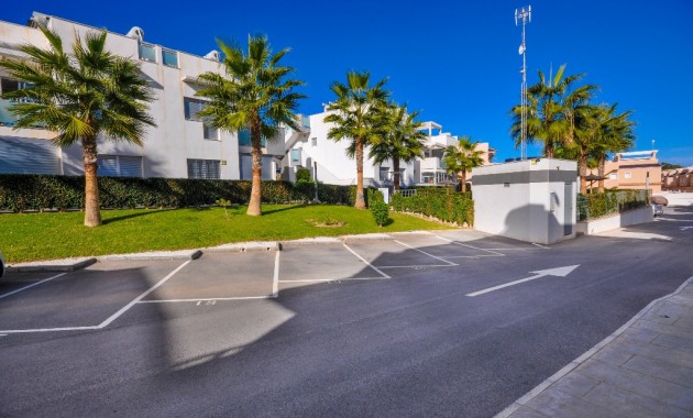 Herverkoop - Appartement / flat -
Punta Prima