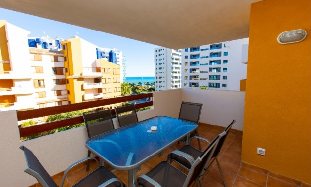 Alquiler a corto plazo - Apartamento / piso -
Punta Prima - La Recoleta