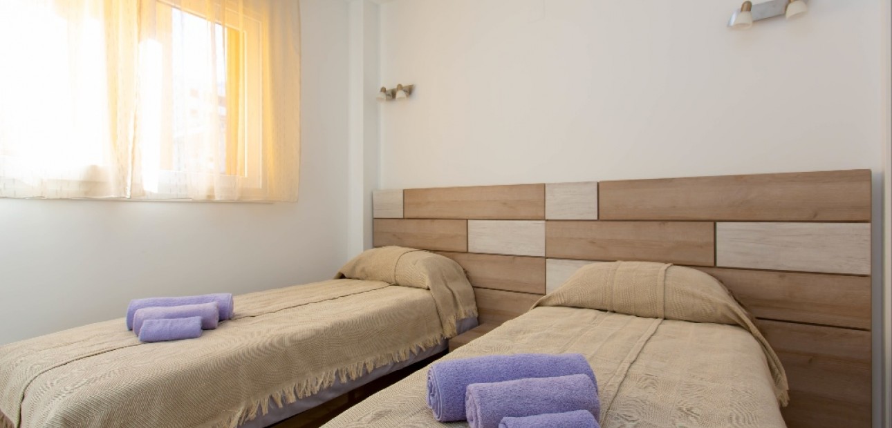 Alquiler a corto plazo - Apartamento / piso -
Punta Prima - La Recoleta