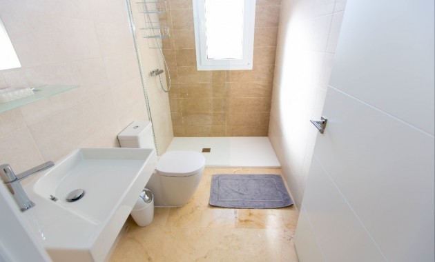 Alquiler a corto plazo - Apartamento / piso -
Punta Prima - La Recoleta