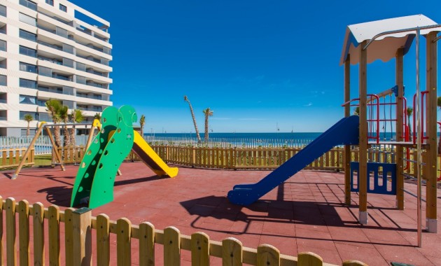 Alquiler a corto plazo - Apartamento / piso -
Punta Prima - Panorama Mar