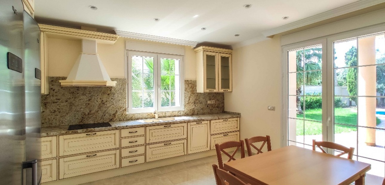 Nieuwbouw - Villa -
Cabo Roig