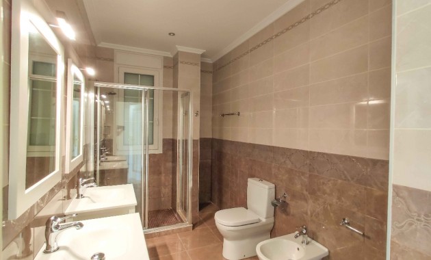 Nieuwbouw - Villa -
Cabo Roig