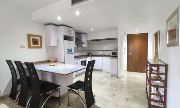 Alquiler a corto plazo - Apartamento / piso -
Punta Prima - La Entrada