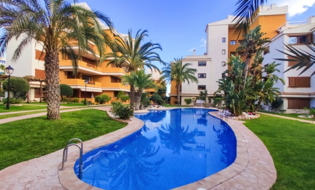 Alquiler a corto plazo - Apartamento / piso -
Punta Prima - La Entrada