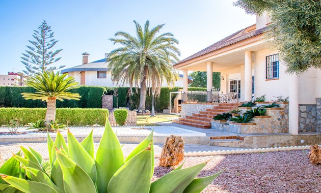 Herverkoop - Villa -
Pilar de la Horadada