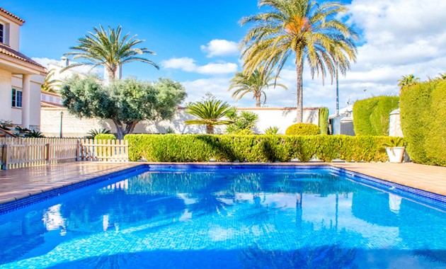 Herverkoop - Villa -
Pilar de la Horadada