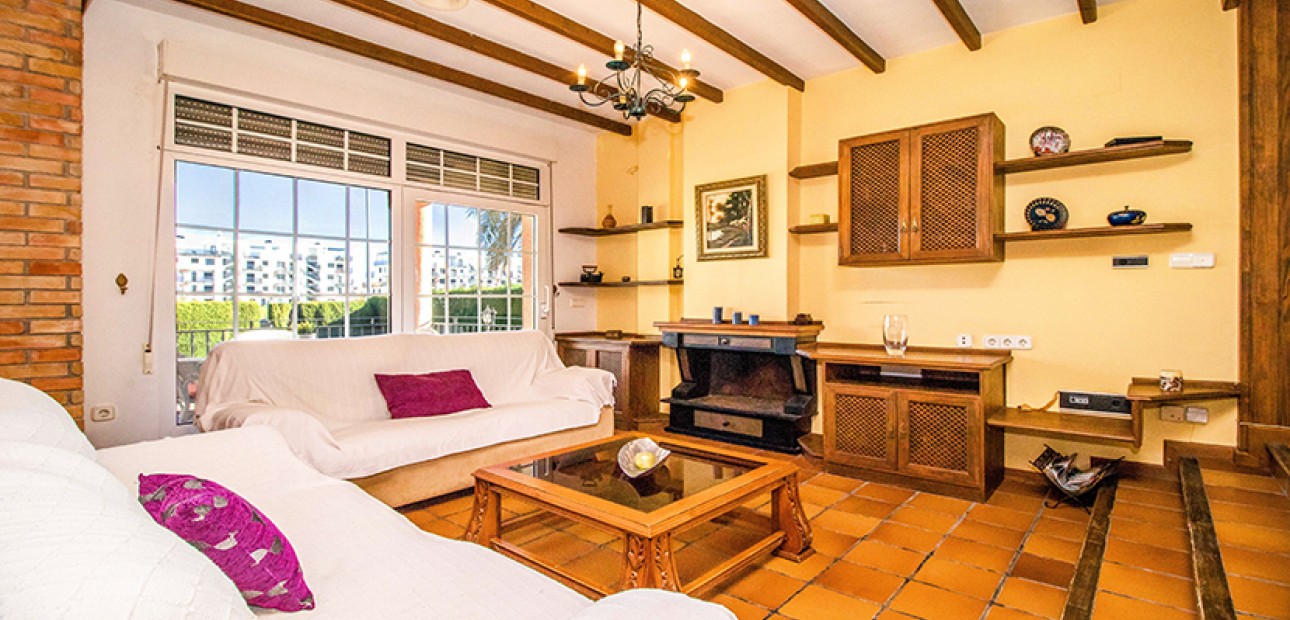 Herverkoop - Villa -
Pilar de la Horadada