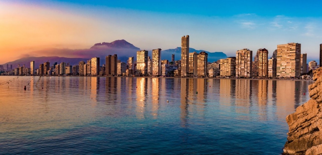 New Build - Villa -
Benidorm