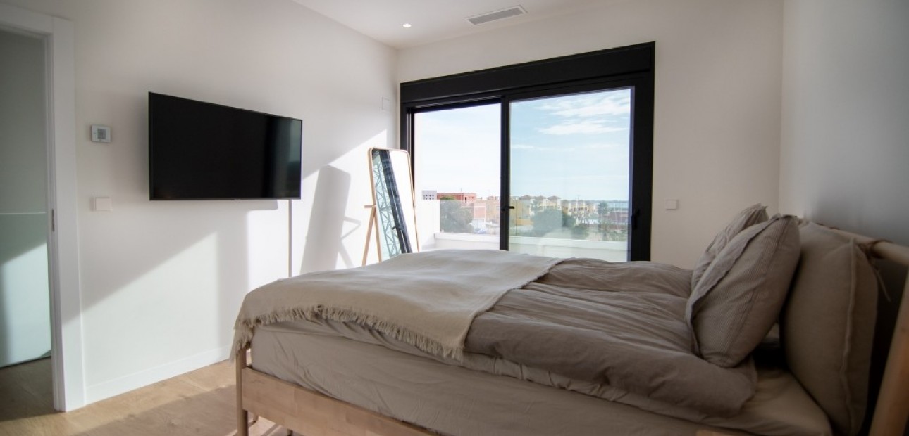 New Build - Villa -
Los Montesinos - La Herada