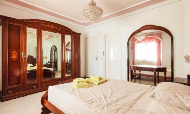 Sale - Villa -
Ciudad Quesada