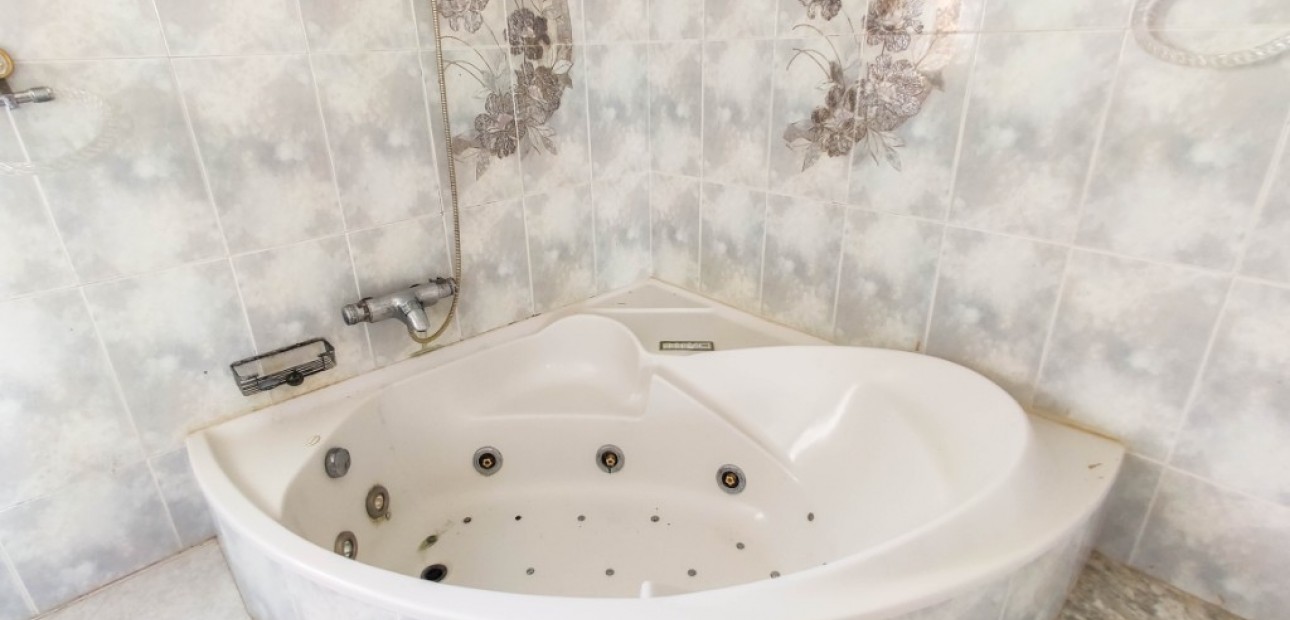 Sale - Villa -
Ciudad Quesada