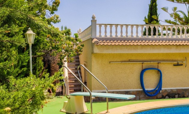 Sale - Villa -
Ciudad Quesada