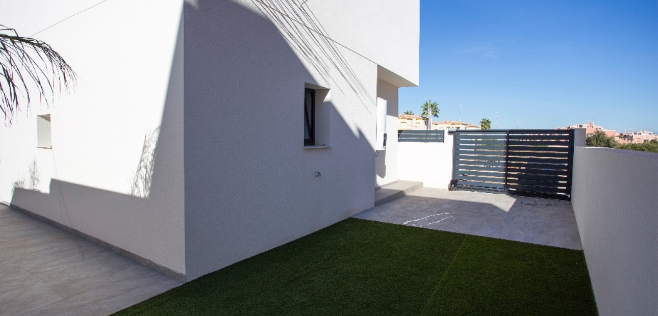 New Build - Villa -
Los Montesinos - La Herada