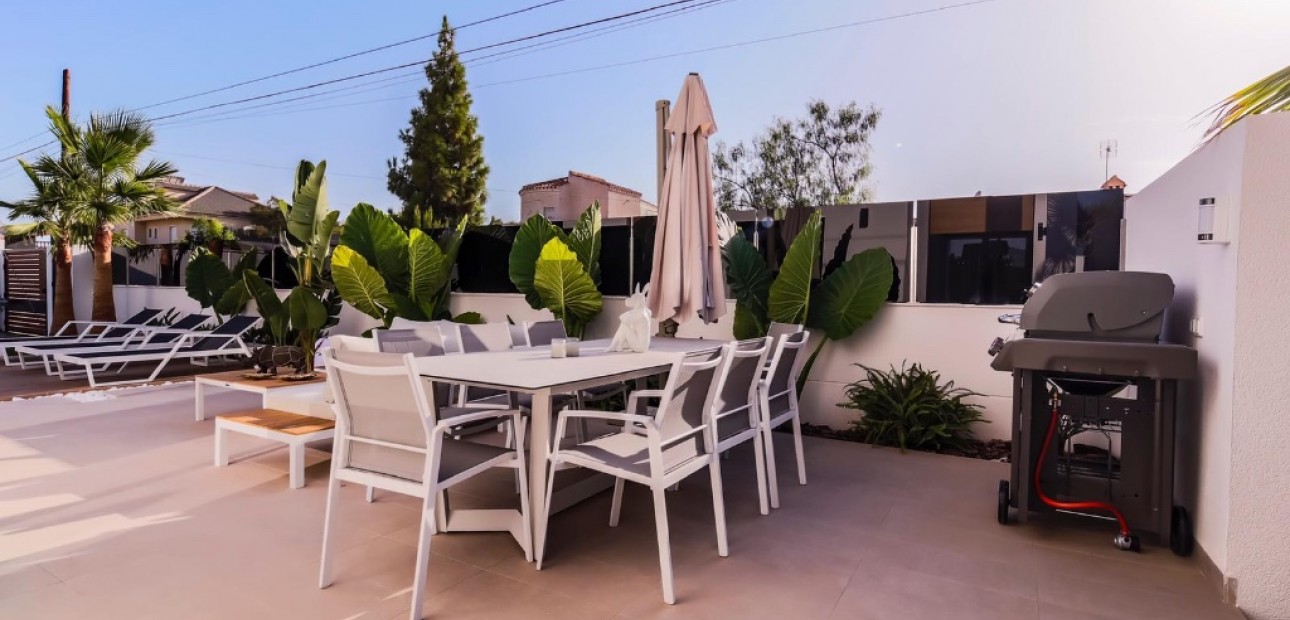 Nieuwbouw - Villa -
Torrevieja