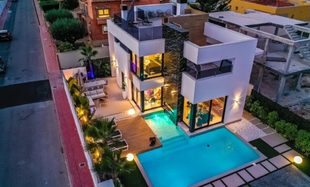 Nieuwbouw - Villa -
Torrevieja