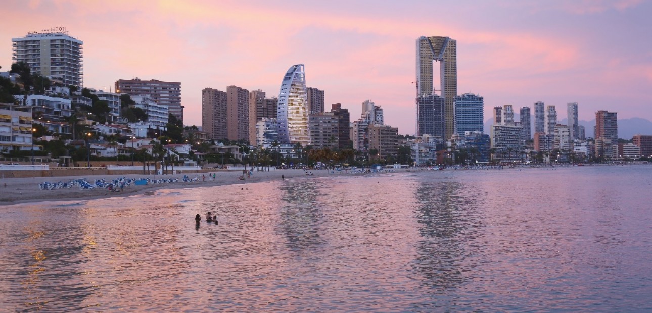 New Build - Apartment / flat -
Benidorm