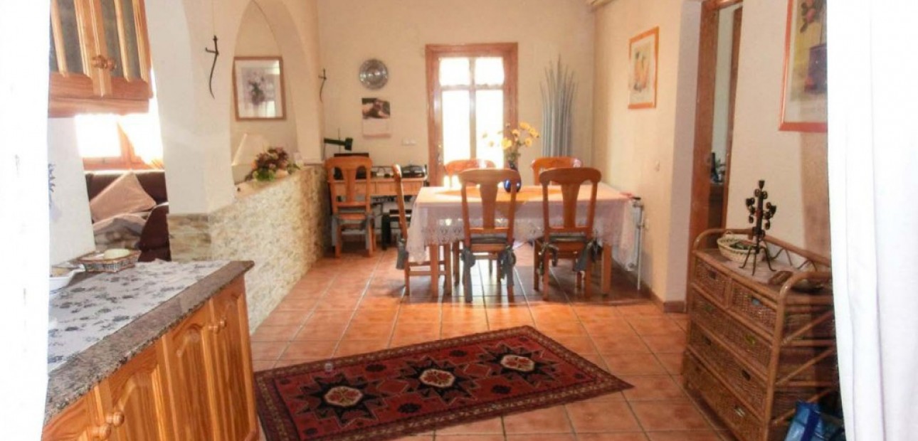 Herverkoop - Finca Country Property -
Daya Vieja