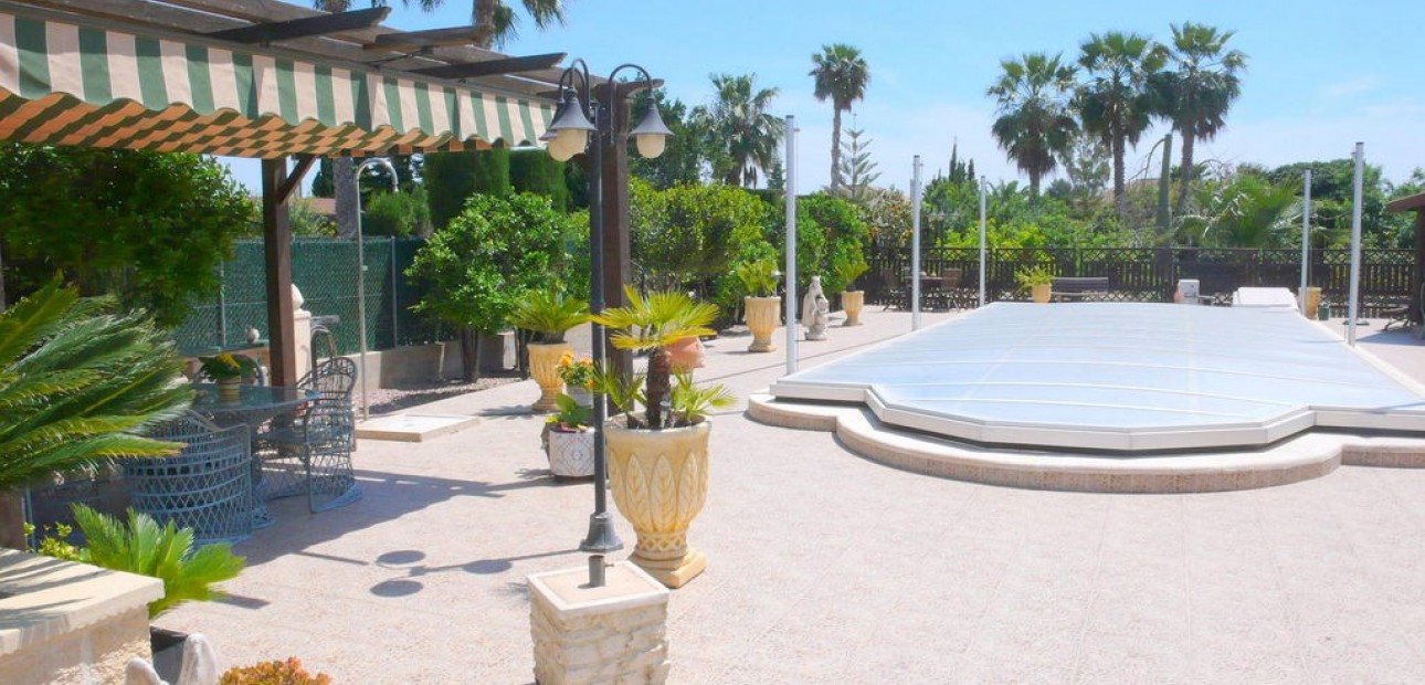 Sale - Finca Country Property -
Dolores