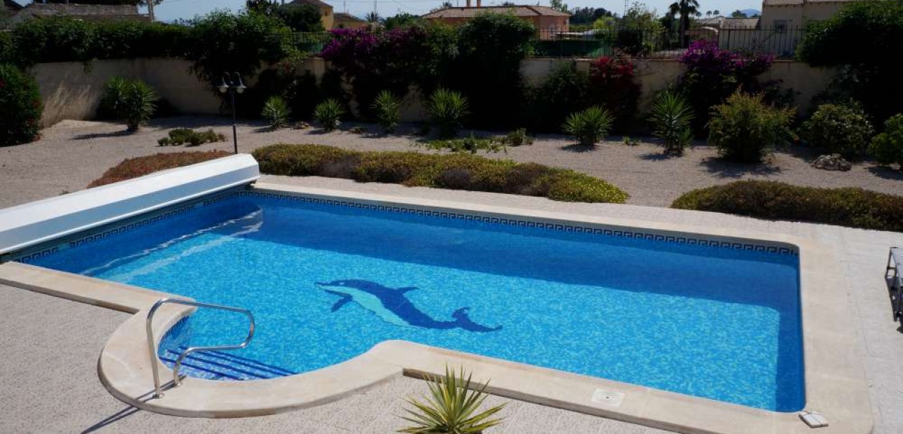 Venta - Finca Country Property -
Catral