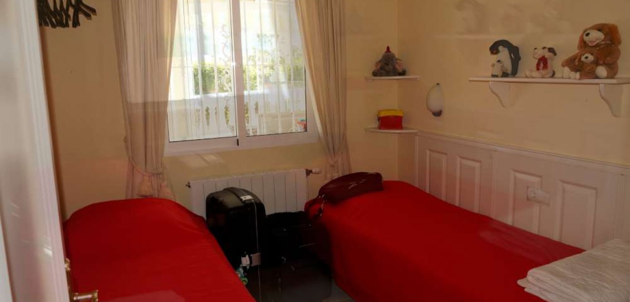 Venta - Finca Country Property -
Catral