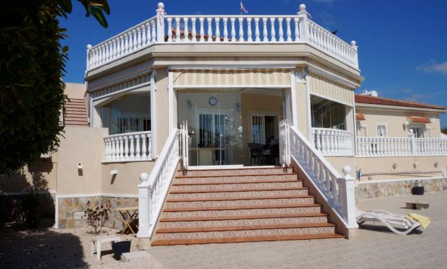 Venta - Finca Country Property -
Catral