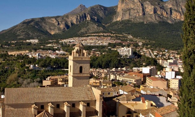 Nueva construcción  - Villa -
Polop