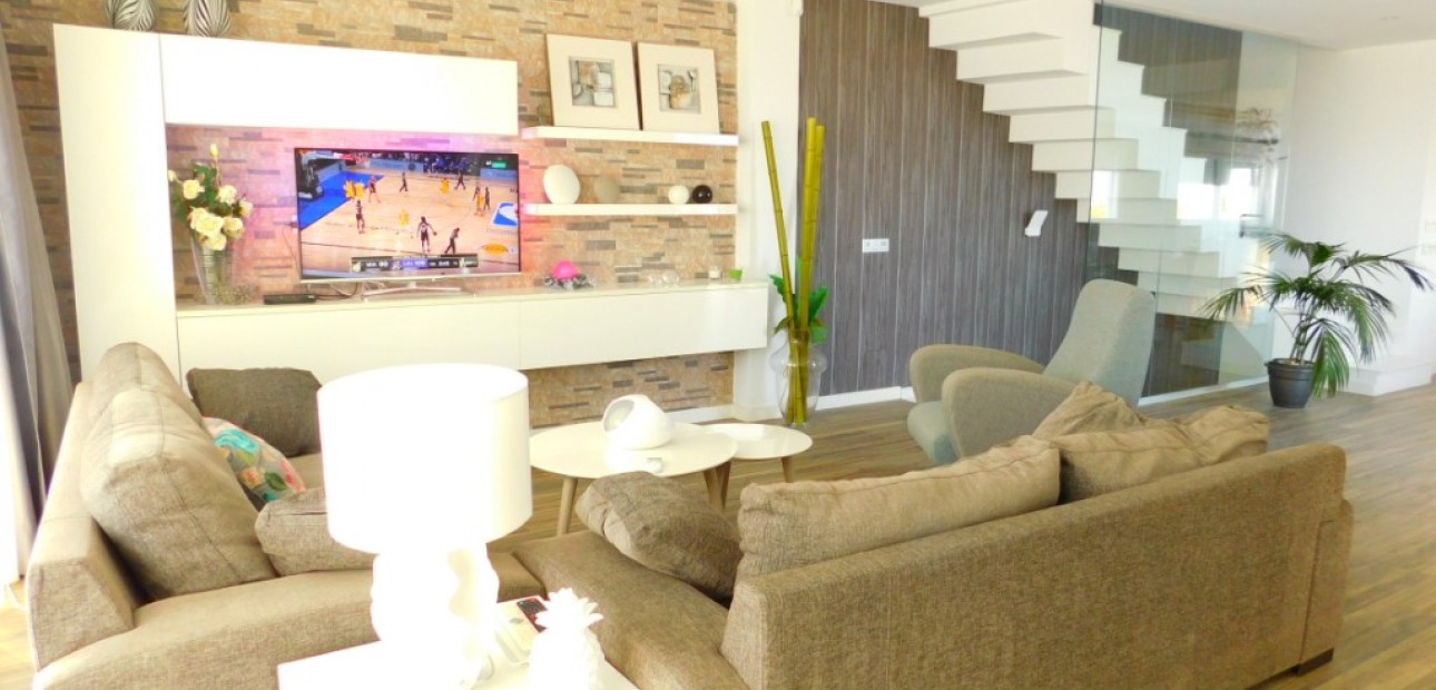 Venta - Villa -
Guardamar del Segura