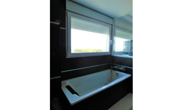 Venta - Villa -
Guardamar del Segura