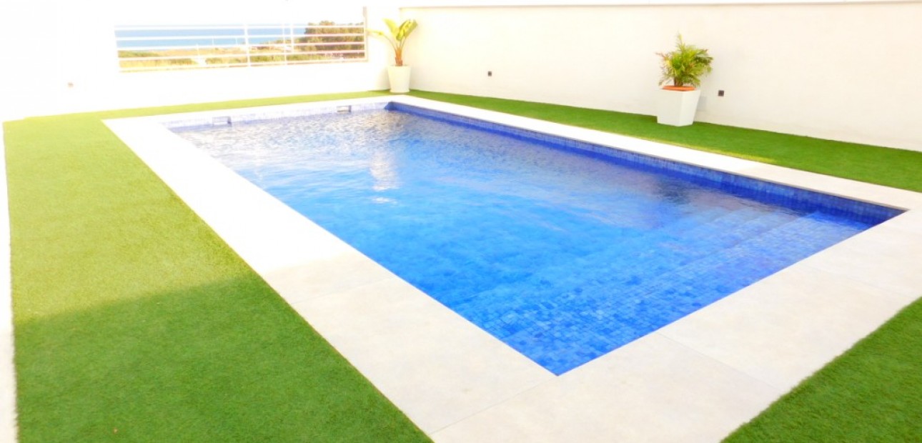 Venta - Villa -
Guardamar del Segura
