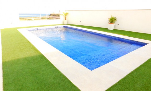 Venta - Villa -
Guardamar del Segura