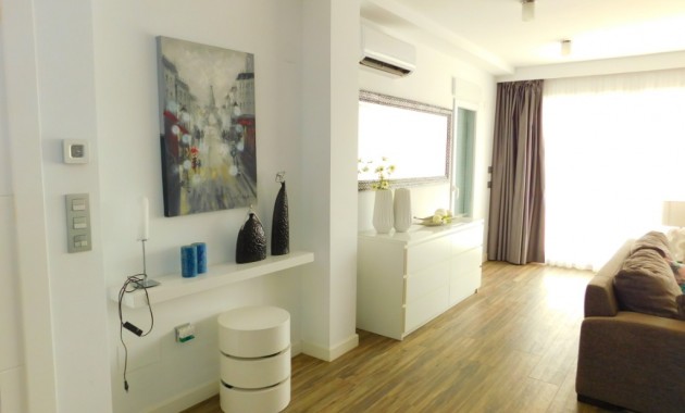 Venta - Villa -
Guardamar del Segura