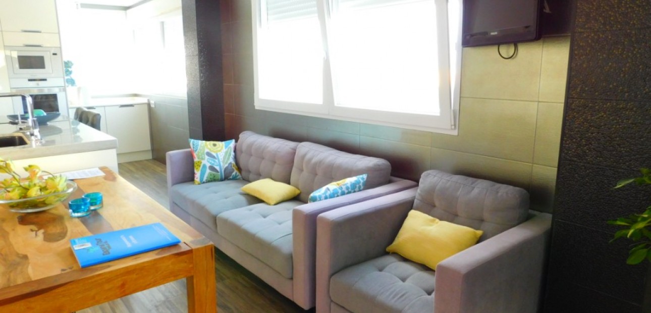 Venta - Villa -
Guardamar del Segura