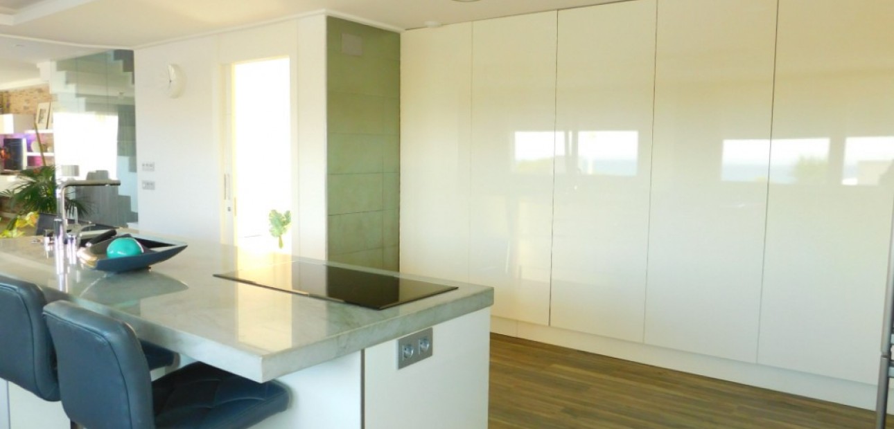 Venta - Villa -
Guardamar del Segura