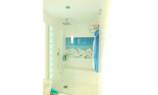 Venta - Villa -
Guardamar del Segura