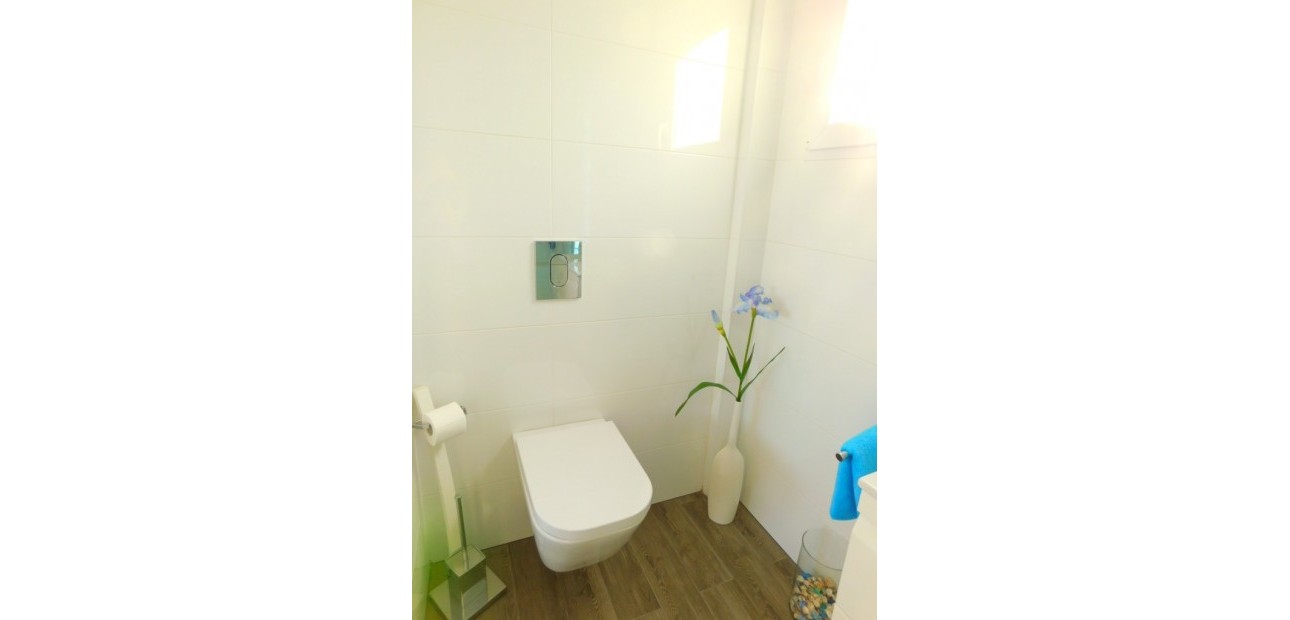 Venta - Villa -
Guardamar del Segura