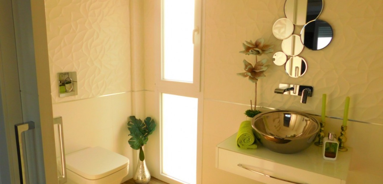 Venta - Villa -
Guardamar del Segura